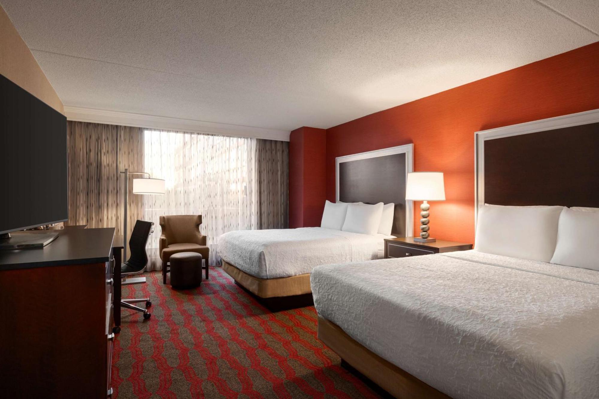 Laguardia Plaza Hotel New York Buitenkant foto