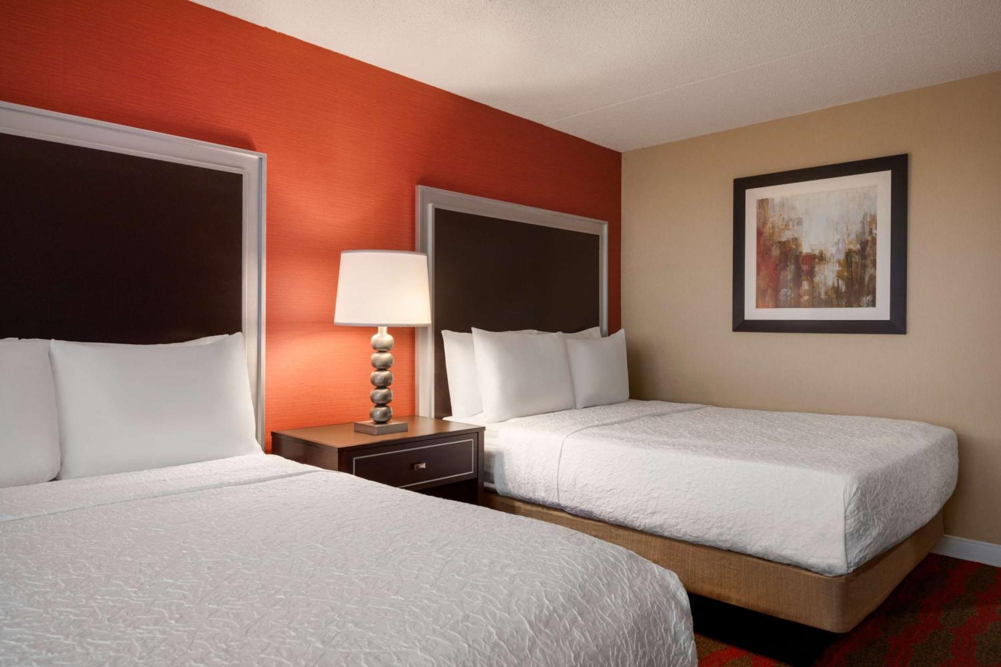 Laguardia Plaza Hotel New York Buitenkant foto