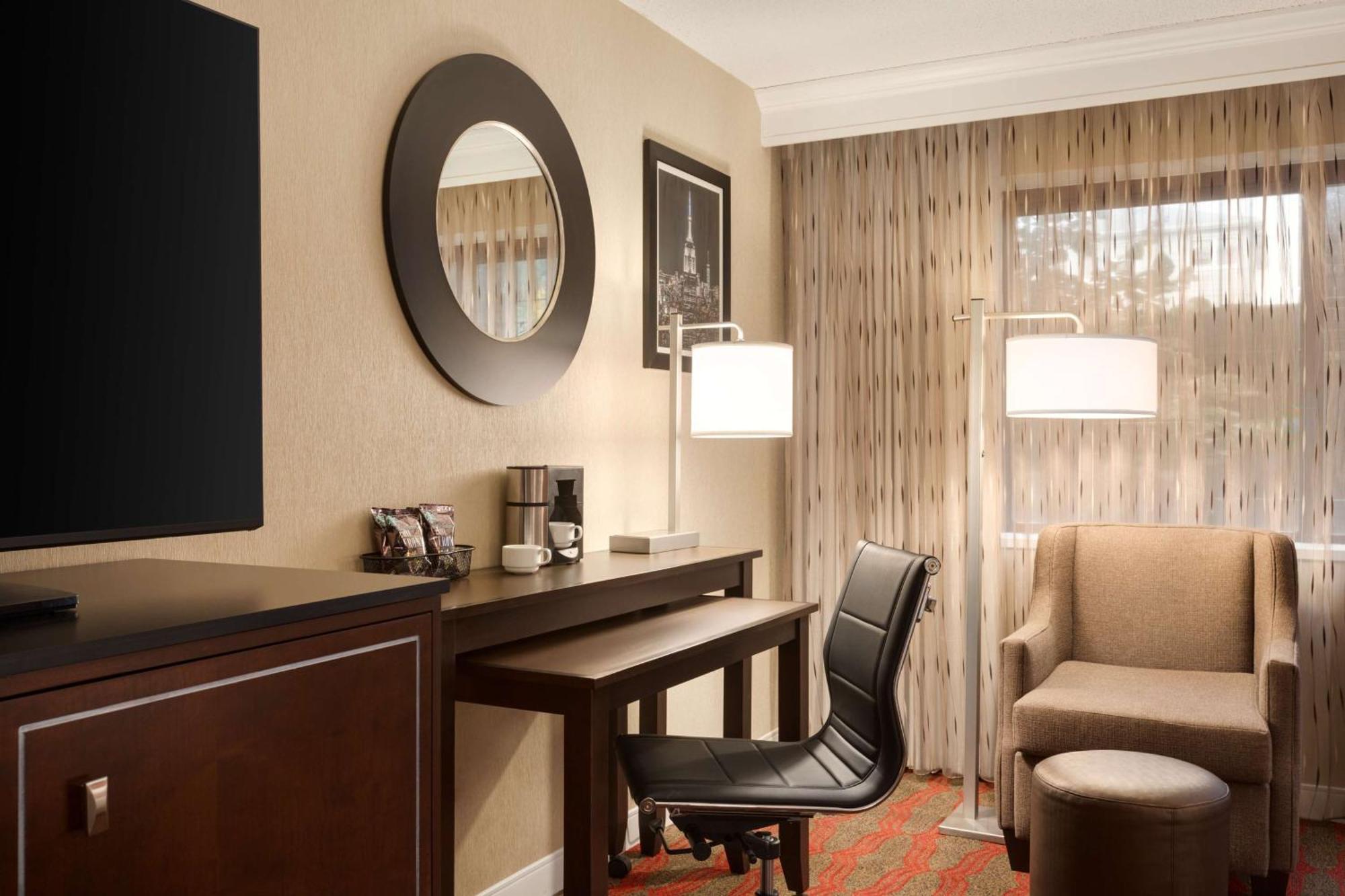 Laguardia Plaza Hotel New York Buitenkant foto